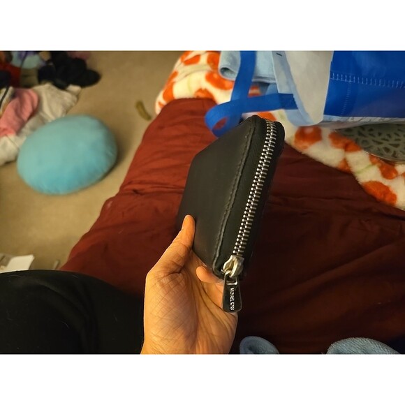 Michael Kors Jet Set Continental Travel Clutch - Black, Large - Picture 4 of 6